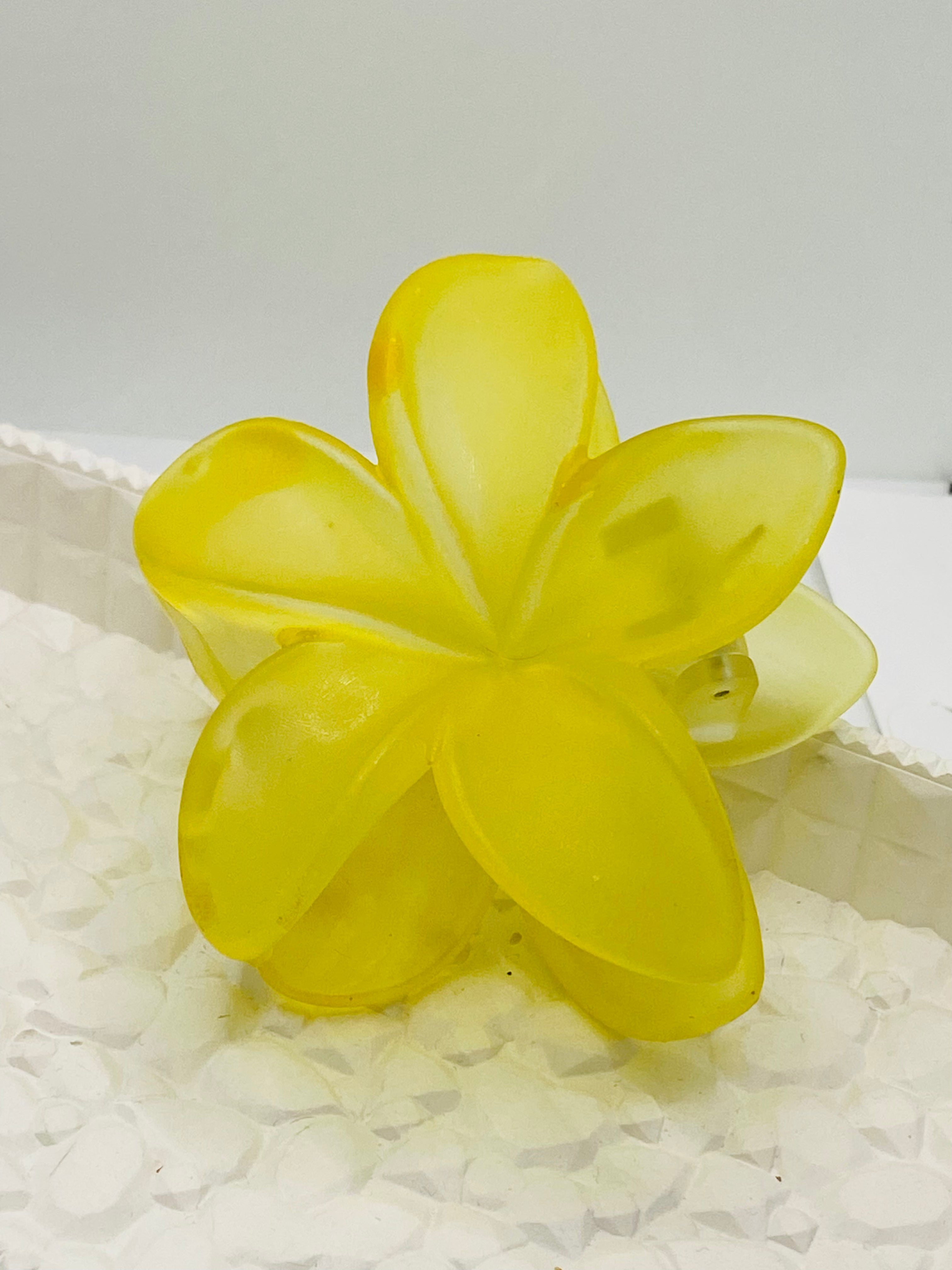 Cerulean Island Bloom(large -Yellow)