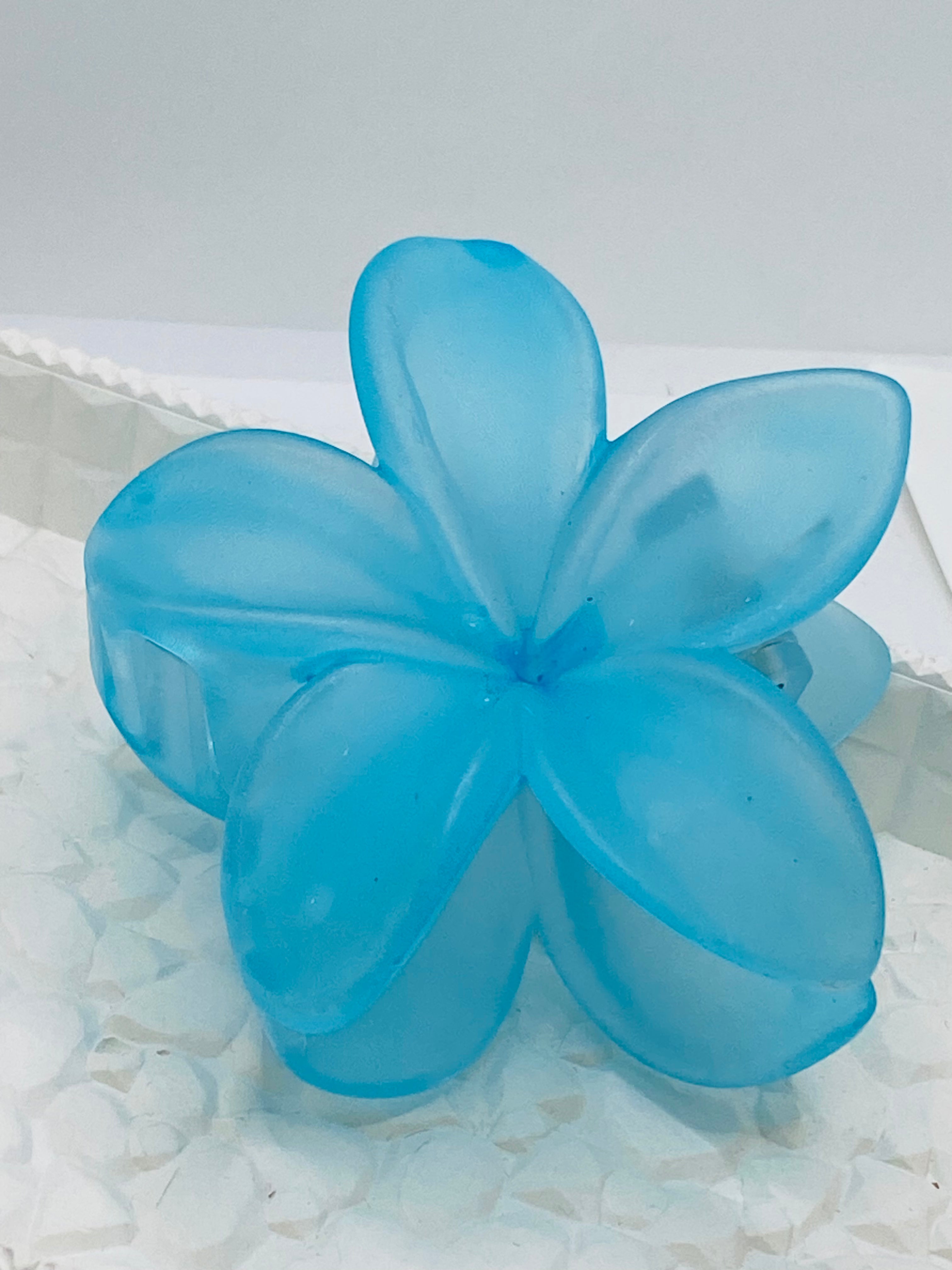 Cerulean Island Bloom( large -blue)