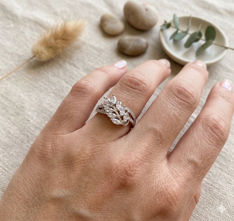 Crystal Flora Statement Ring(Adjustable Size)