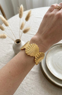 The Aphrodite Cuff