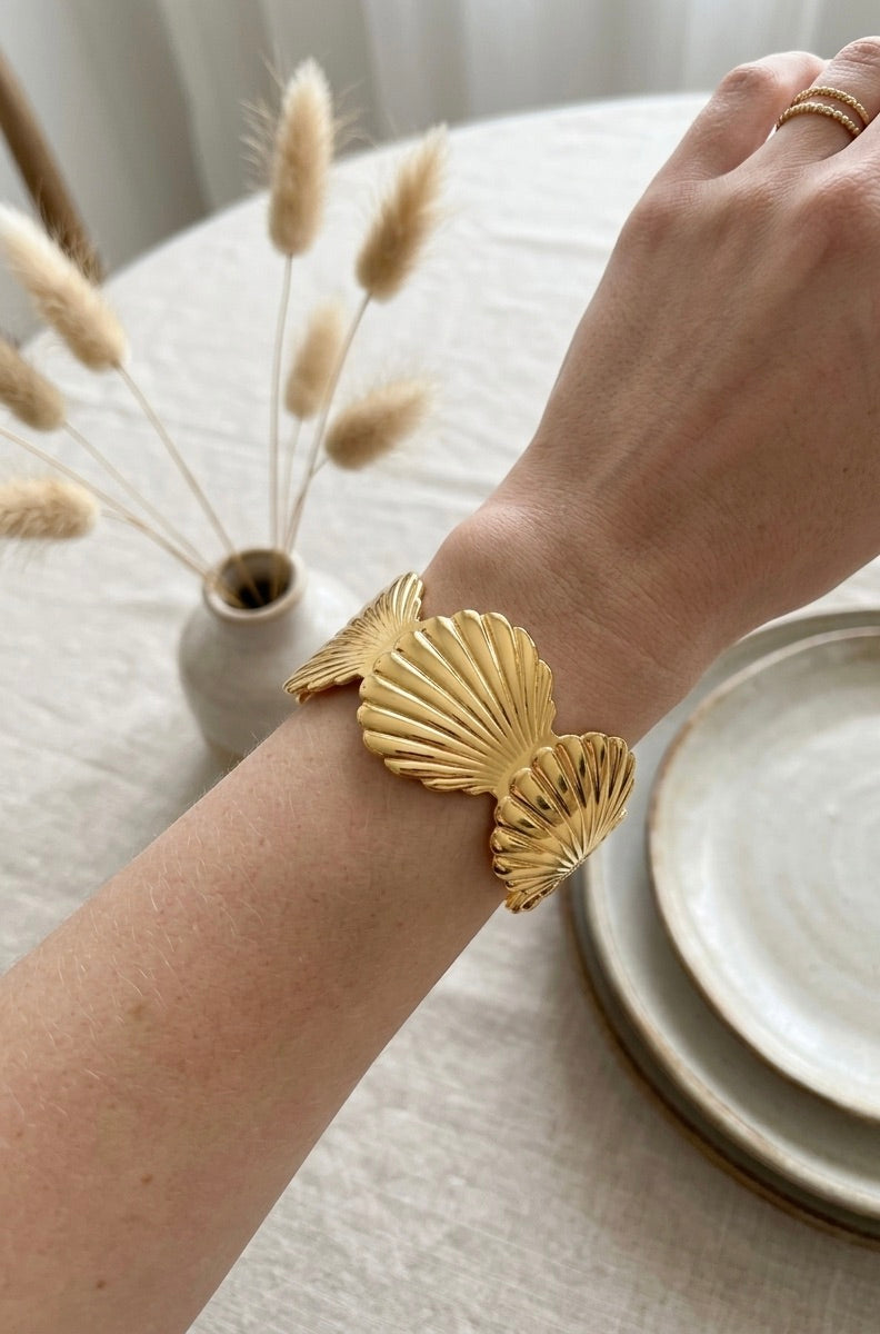 The Aphrodite Cuff