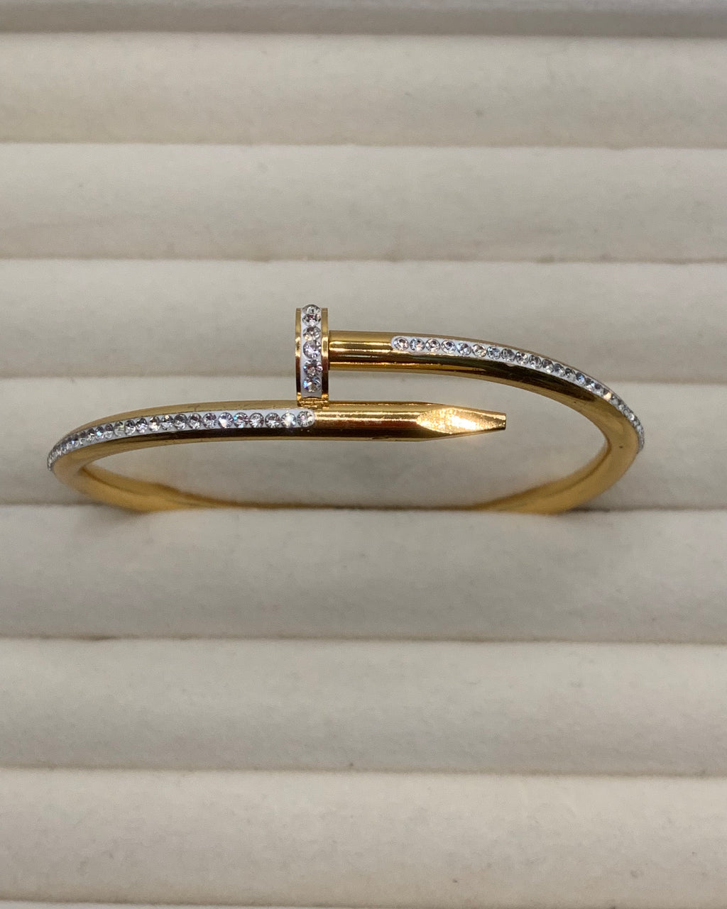 Valoria Luxe Nail Bangle