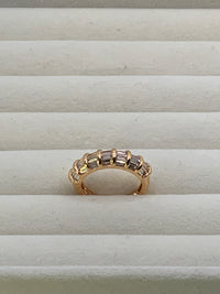 The Bold Baguette Bar-Set Band (Golden)