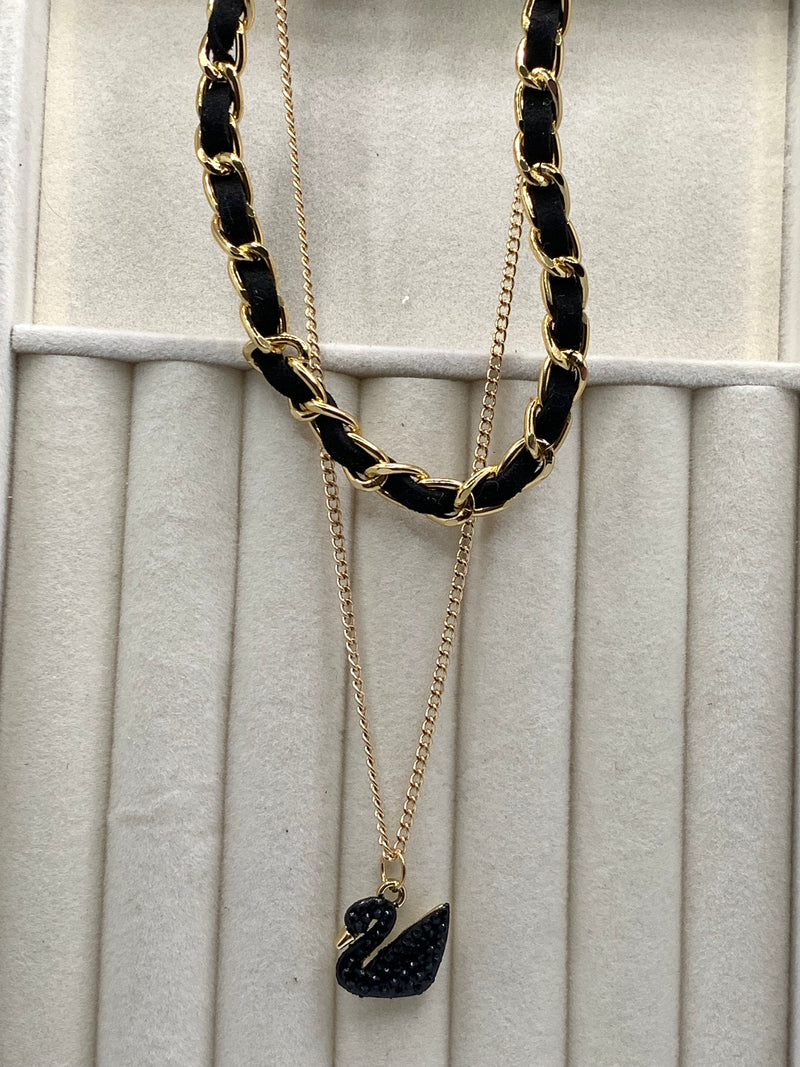 Noir Swan Layered Choker(Golden)