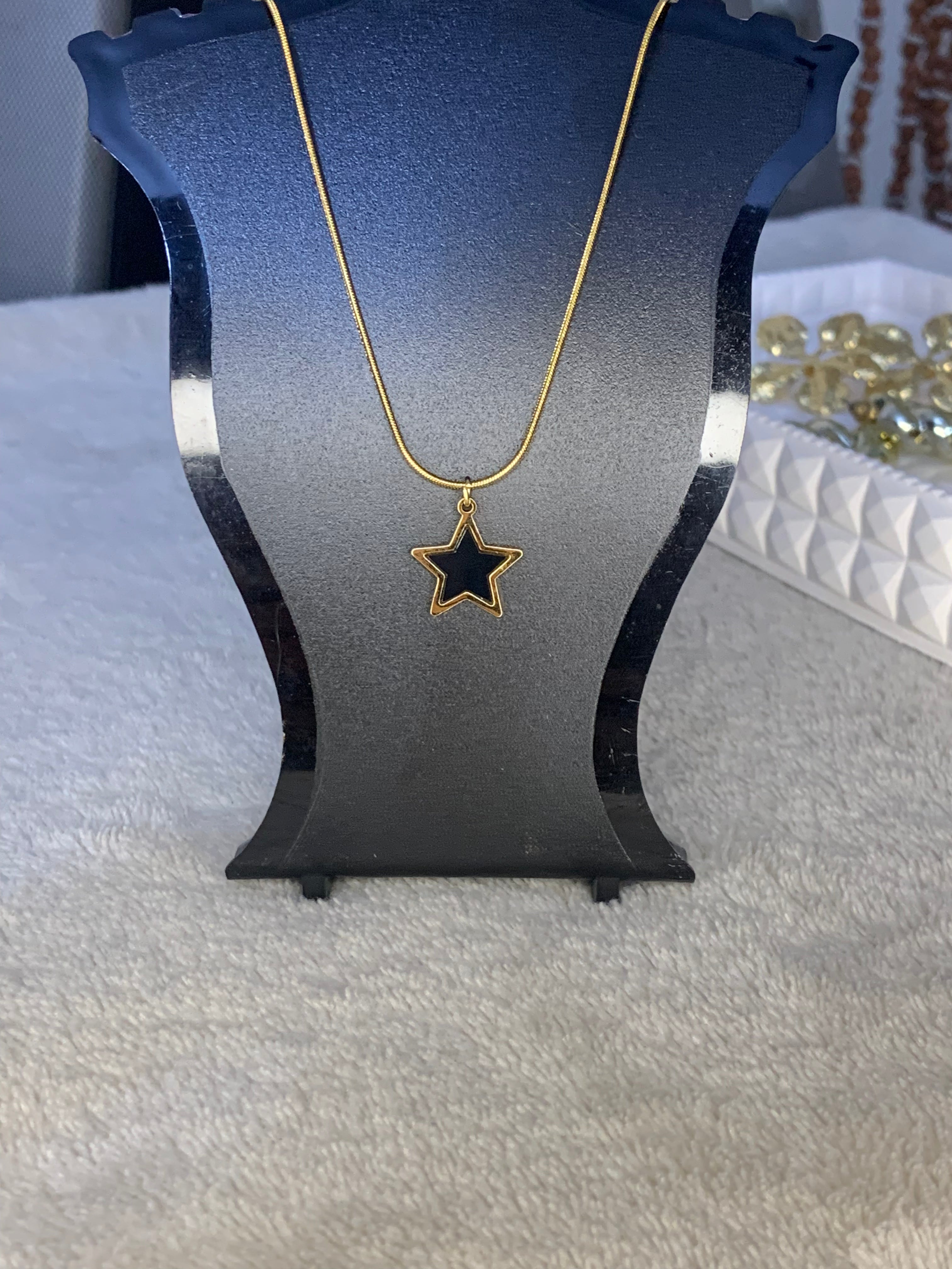 Star Pendant(black)