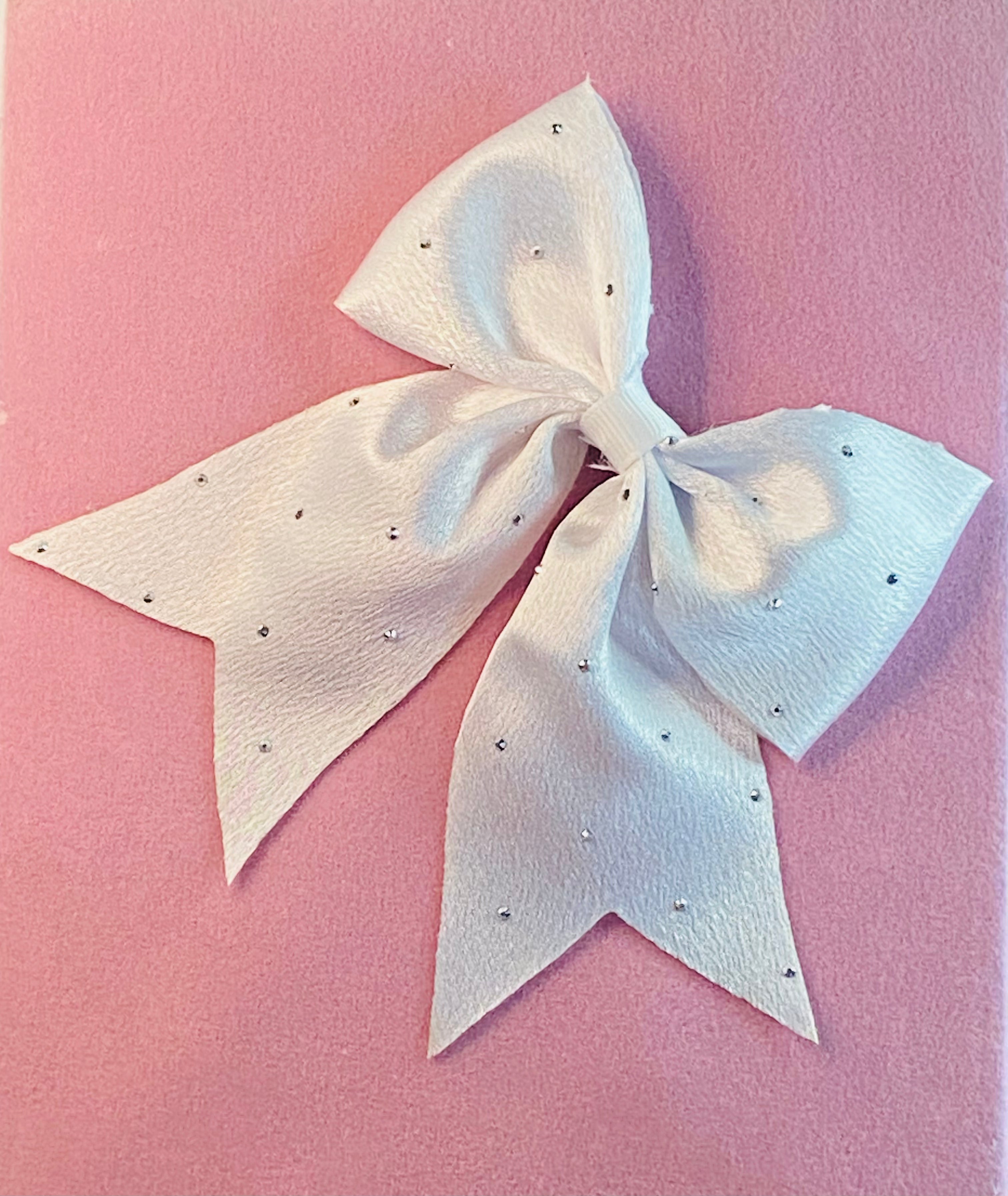 The Pearl Mist Sparkle Bow (White)